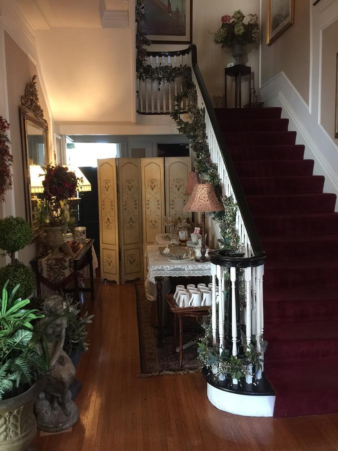 Hanover House Bed And Breakfast Ниагара-Фолс Экстерьер фото