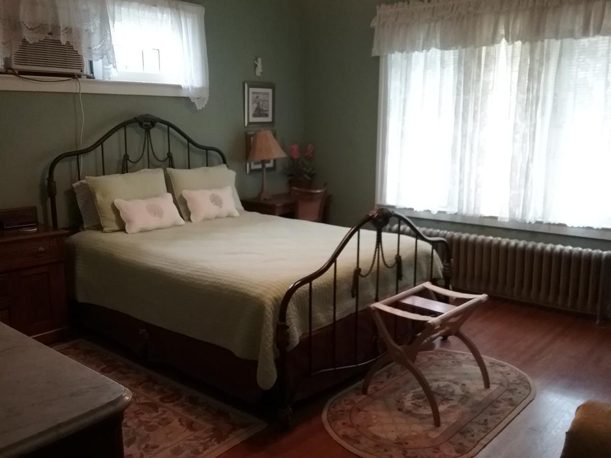 Hanover House Bed And Breakfast Ниагара-Фолс Экстерьер фото